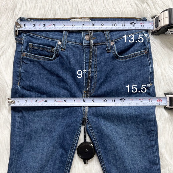 Free People Distressed Busted Knee Medium Wash Mid Rise Cropped Skinny Jeans - Picture 10 of 11